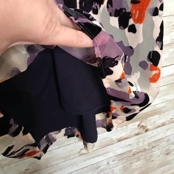 CAbi Radiant Dress Cream Velvet Burnout Floral Autumnal Sleeveless Work Size XS - Picture 4 of 9